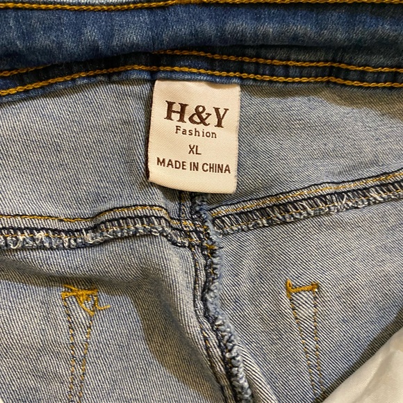 H&Y Fashion Paisley and Floral Embroidered Bell Bottom Blue Jeans - Picture 8 of 10